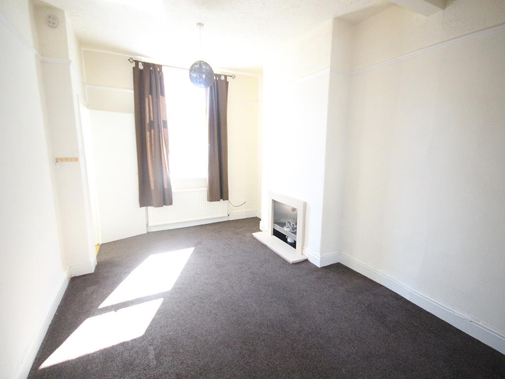 3 bedroom terraced house To Let in Barnoldswick - IMG_2163.jpg